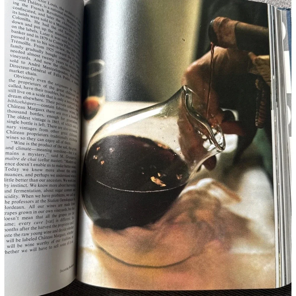 Gourmets France‎ Regional Gastronomic Tour of France 1982 Hard Cover Cookbook
